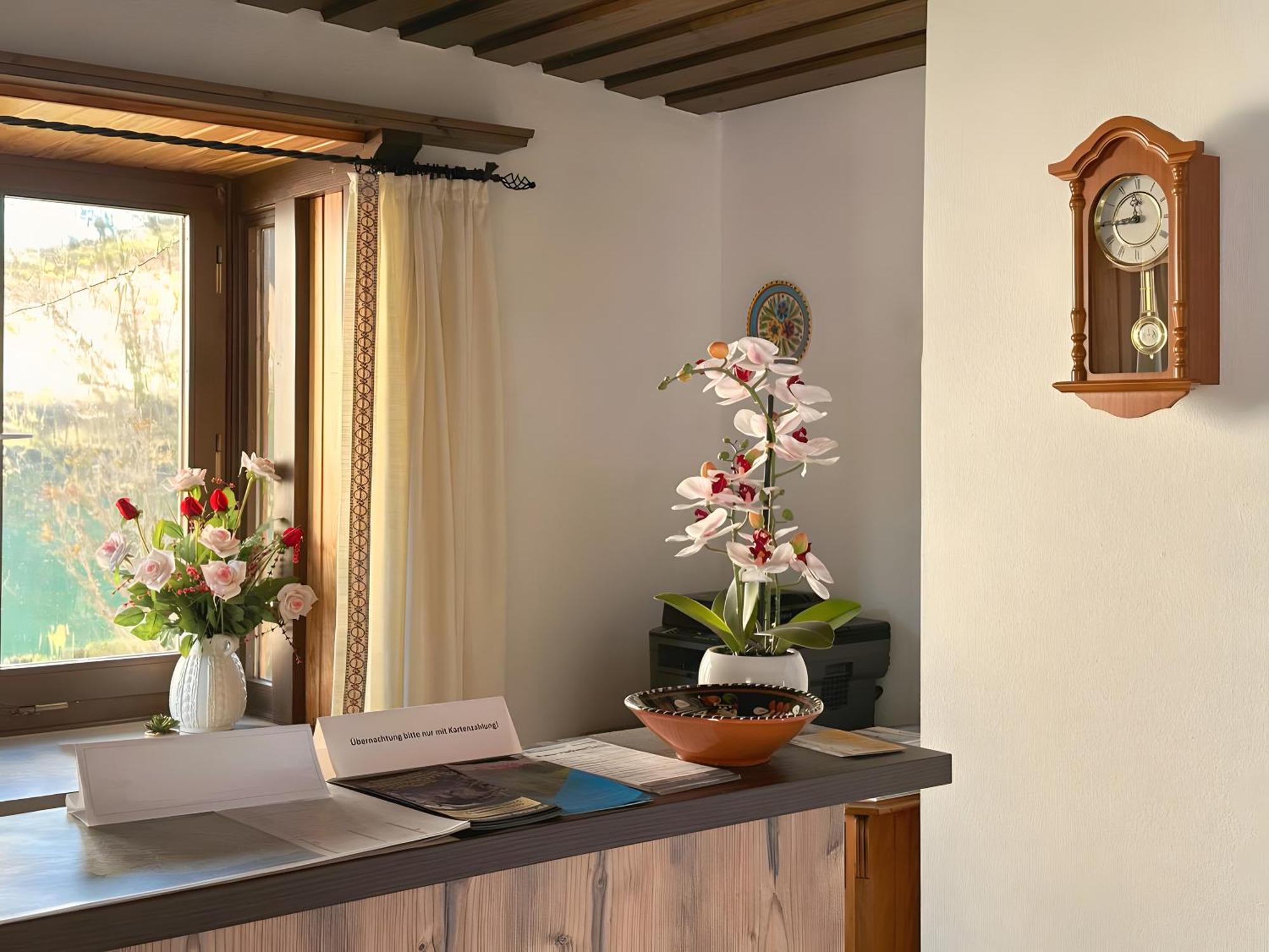 Hotel Garni Vitamari วัสเซอร์บูร์ก ภายนอก รูปภาพ