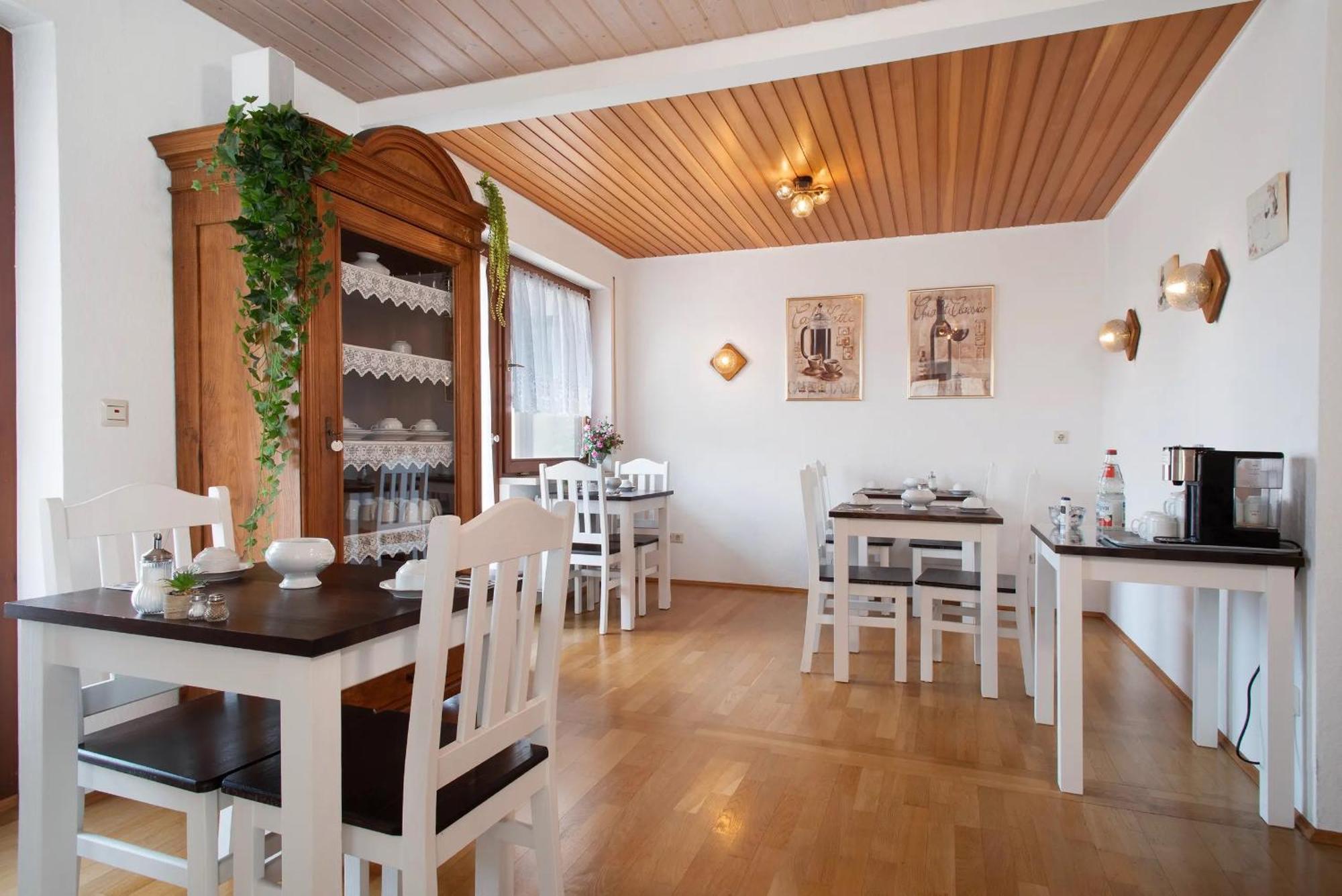 Hotel Garni Vitamari วัสเซอร์บูร์ก ภายนอก รูปภาพ